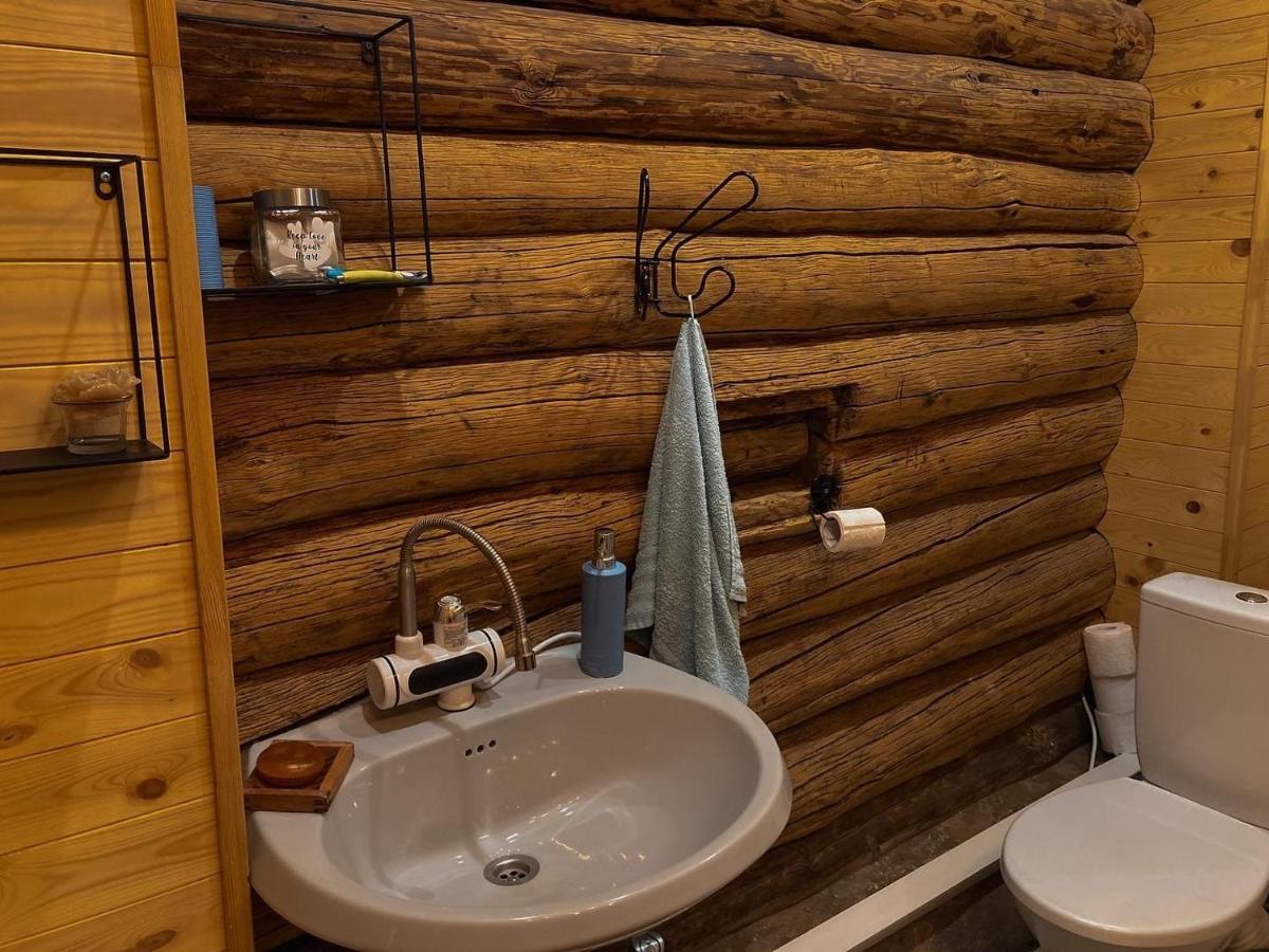 Starp Debesim Un Zemi Guest House Kraslava Exterior photo